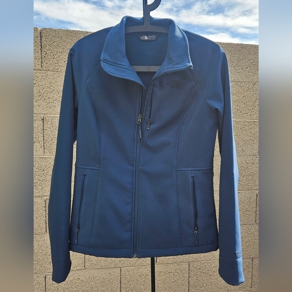 Women's Apex Bionic 3 Jacket - Picture 1 of 7